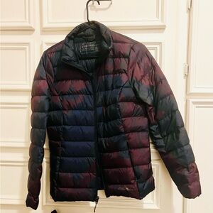 Eddie Bauer CirrusLite down jacket in amethyst size small.